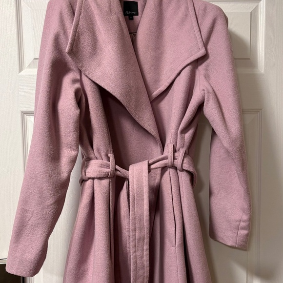 Reitmans winter coat - Picture 1 of 3